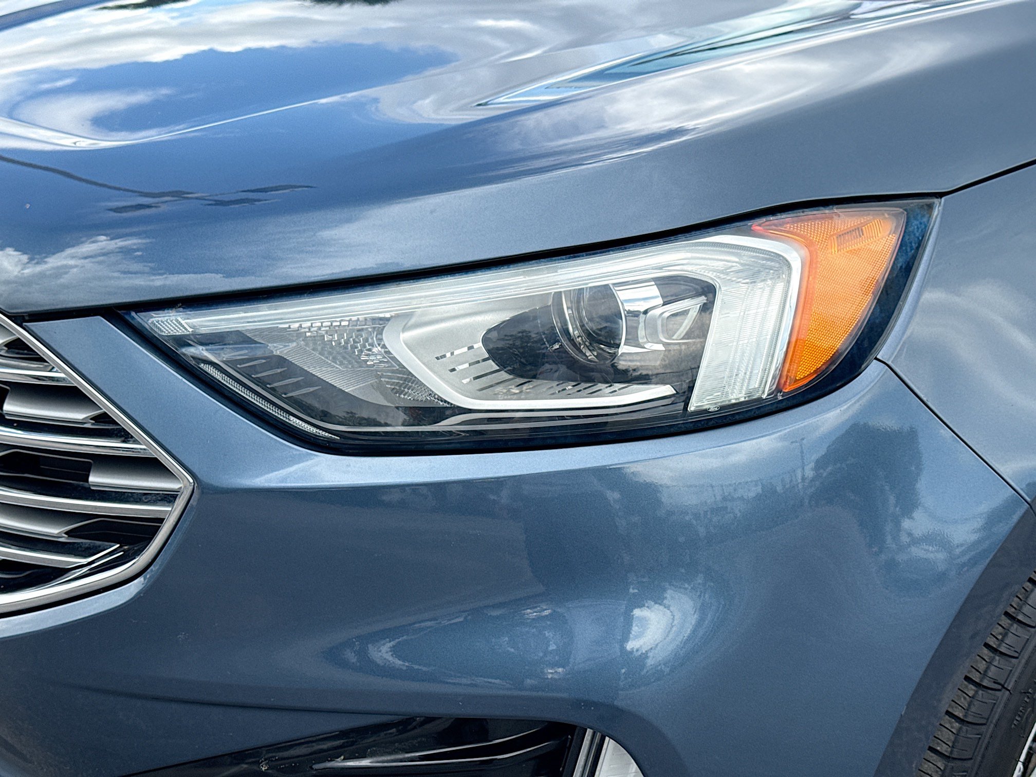 Used 2019 Ford Edge SEL w/ Equipment Group 201A FWD image 9