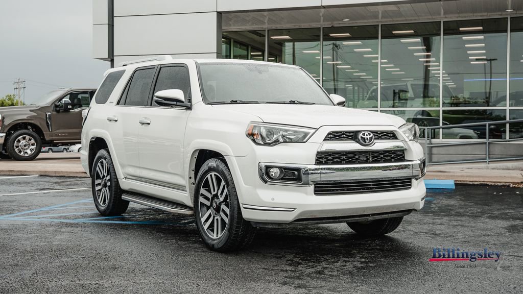 Used 2016 Toyota 4Runner Limited image 3