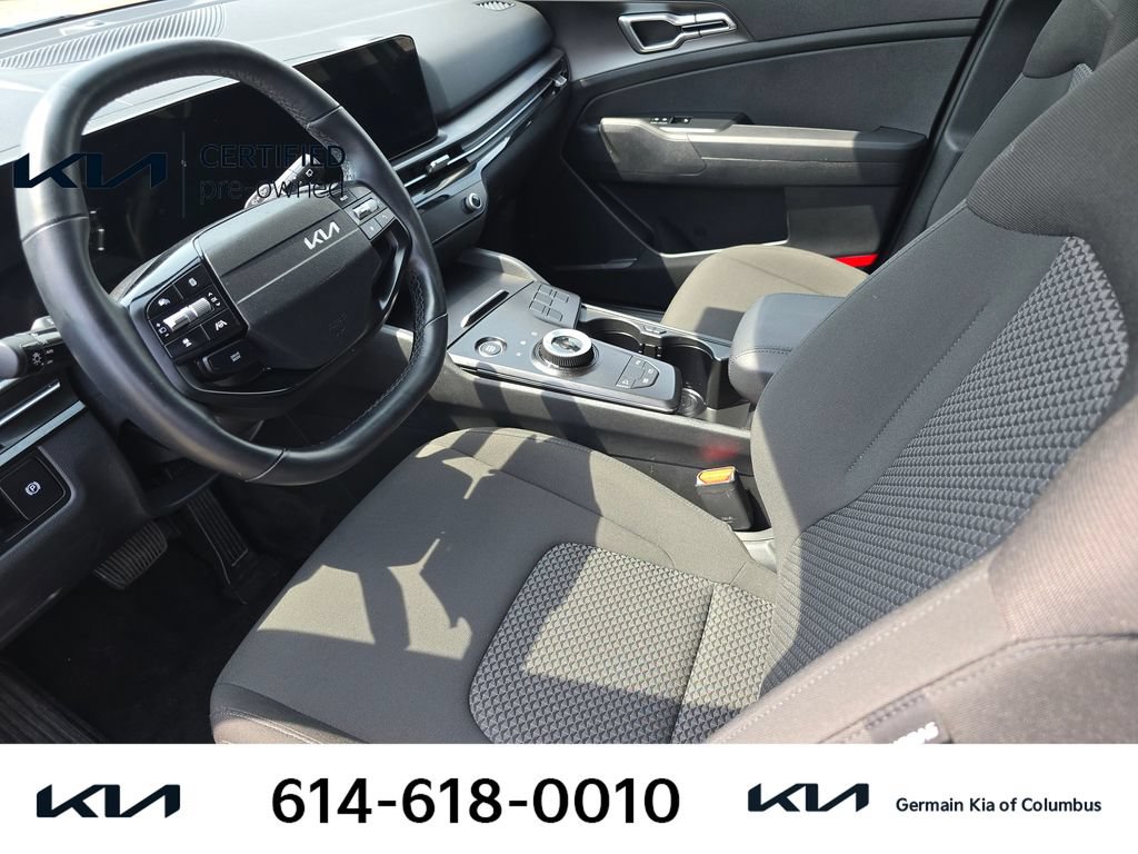 Certified 2026 Kia Sportage LX FWD image 17