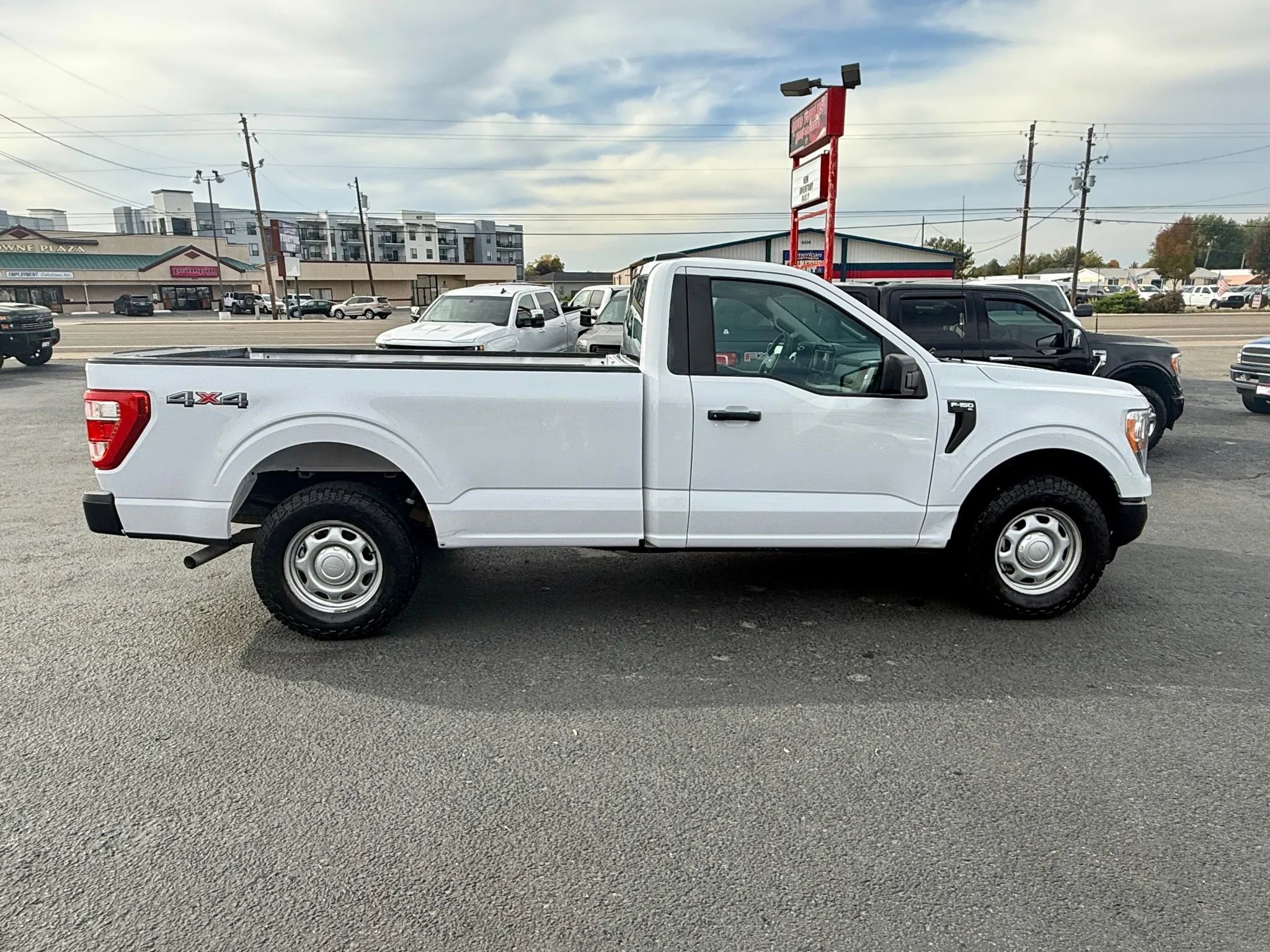Used 2021 Ford F150 XL image 6