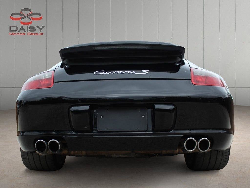 Used 2006 Porsche 911 Carrera S RWD image 6