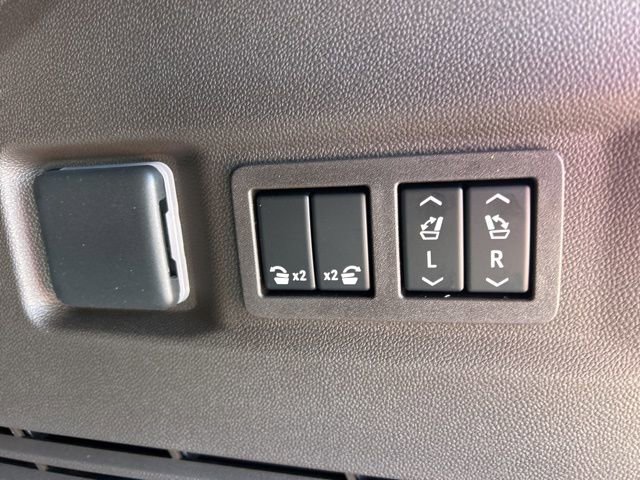 New 2026 Chevrolet Tahoe LT w/ Comfort Package image 32