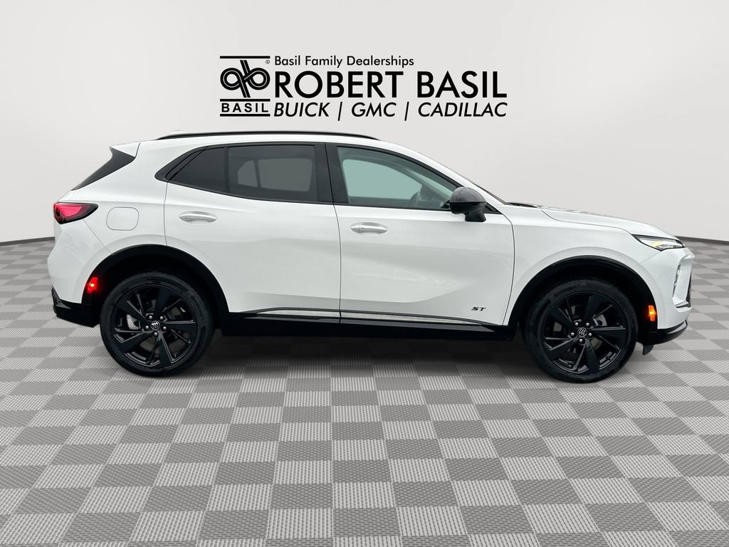 Used 2024 Buick Envision Sport Touring AWD/4WD image 9