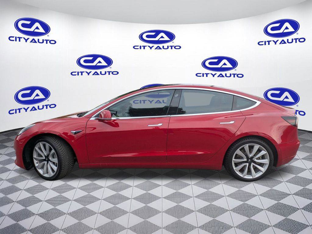 Used 2018 Tesla Model 3 Mid Range image 6