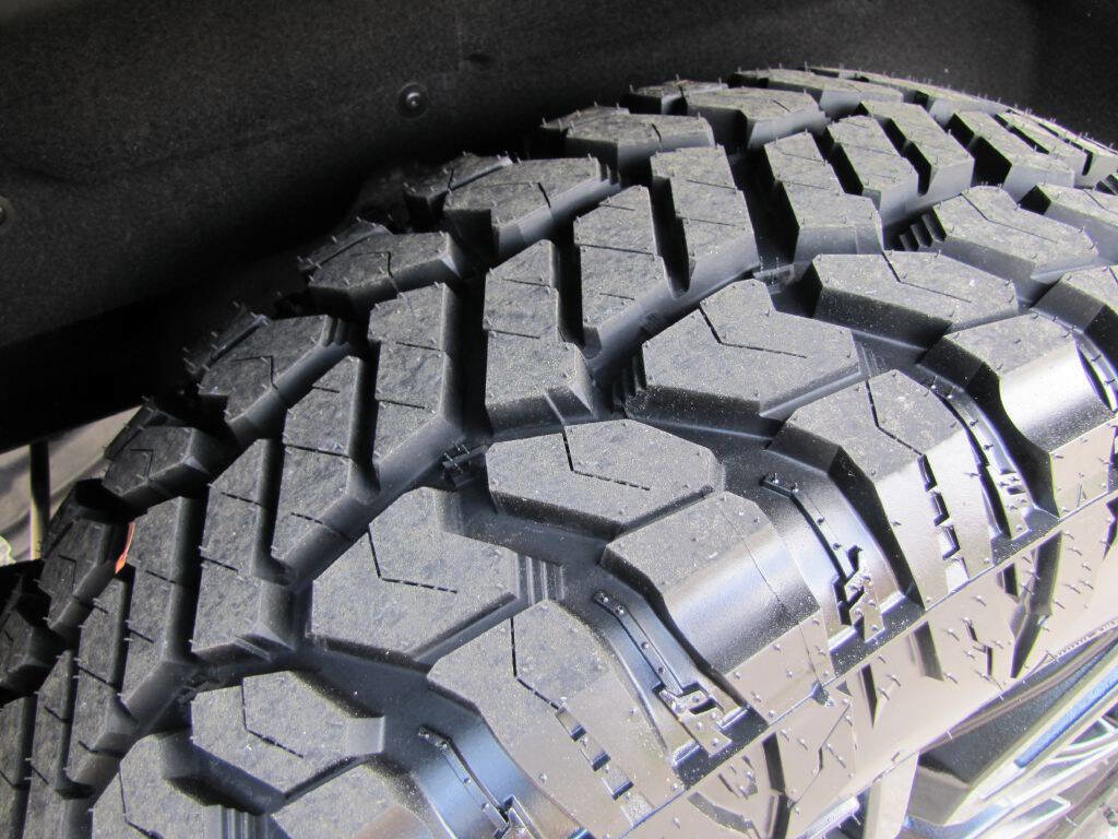 Used 2020 GMC Sierra 1500 Elevation w/ Elevation Value Package image 35