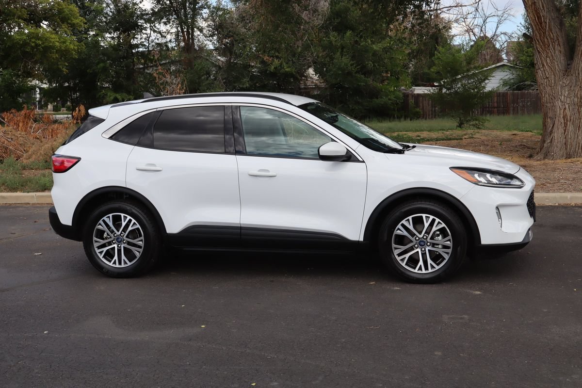 Used 2021 Ford Escape SEL FWD image 3