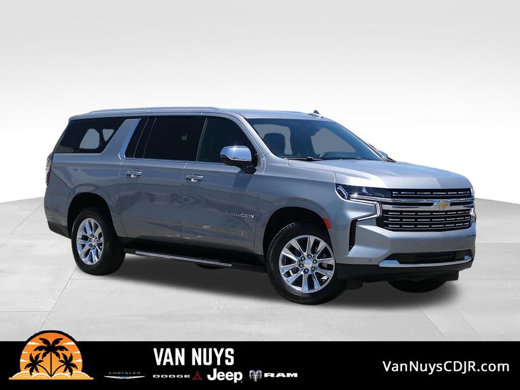 Used 2024 Chevrolet Suburban Premier RWD image 1