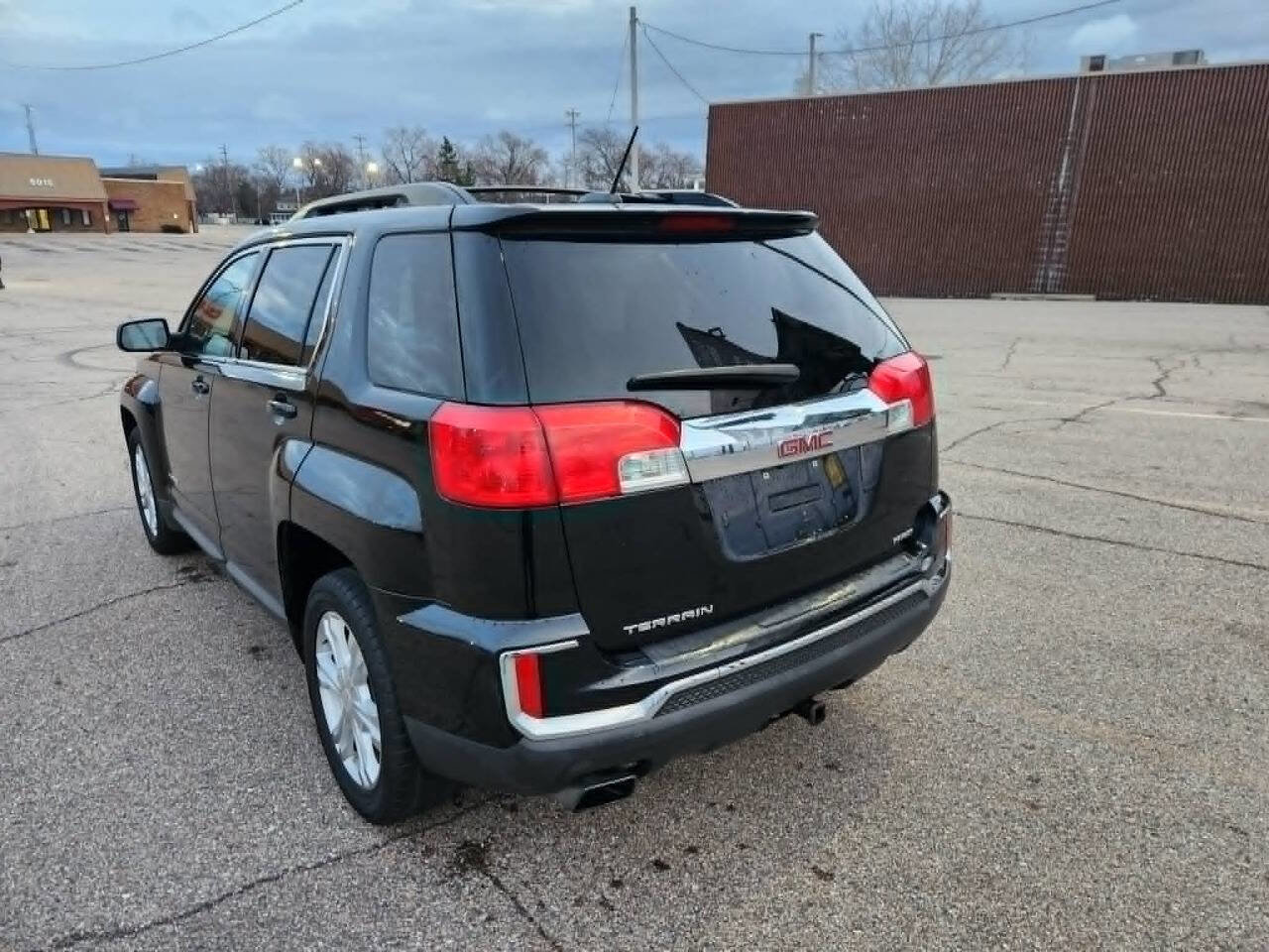 Used 2017 GMC Terrain SLE w/ Convenience Package image 6