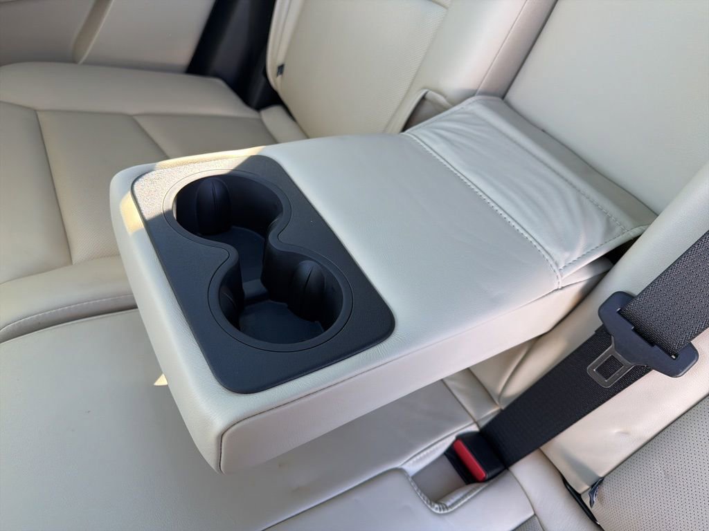 Used 2019 Cadillac XT5 Luxury image 37