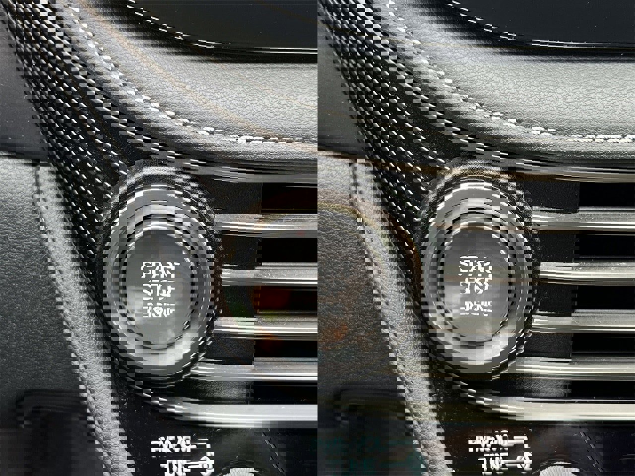 Used 2021 Lexus LS 500 F Sport w/ Accessory Package (Z2) image 21