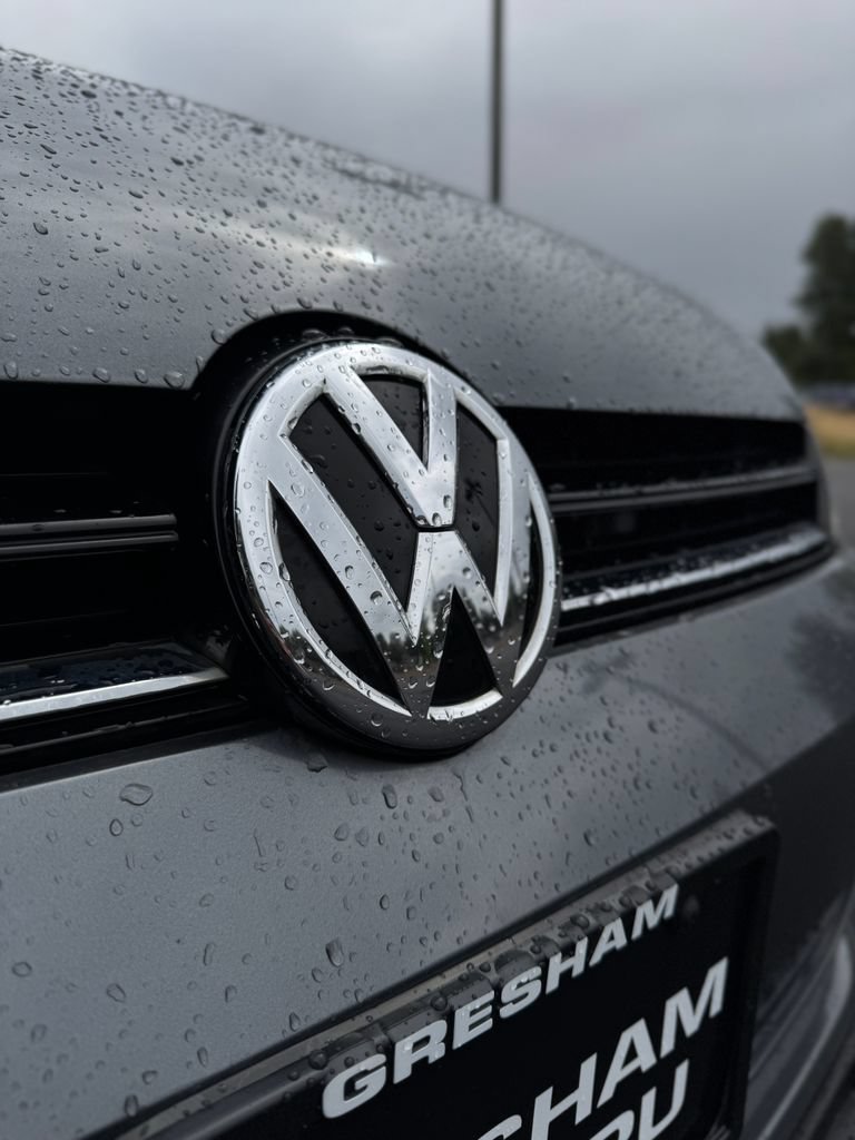 Used 2015 Volkswagen Golf S FWD image 41