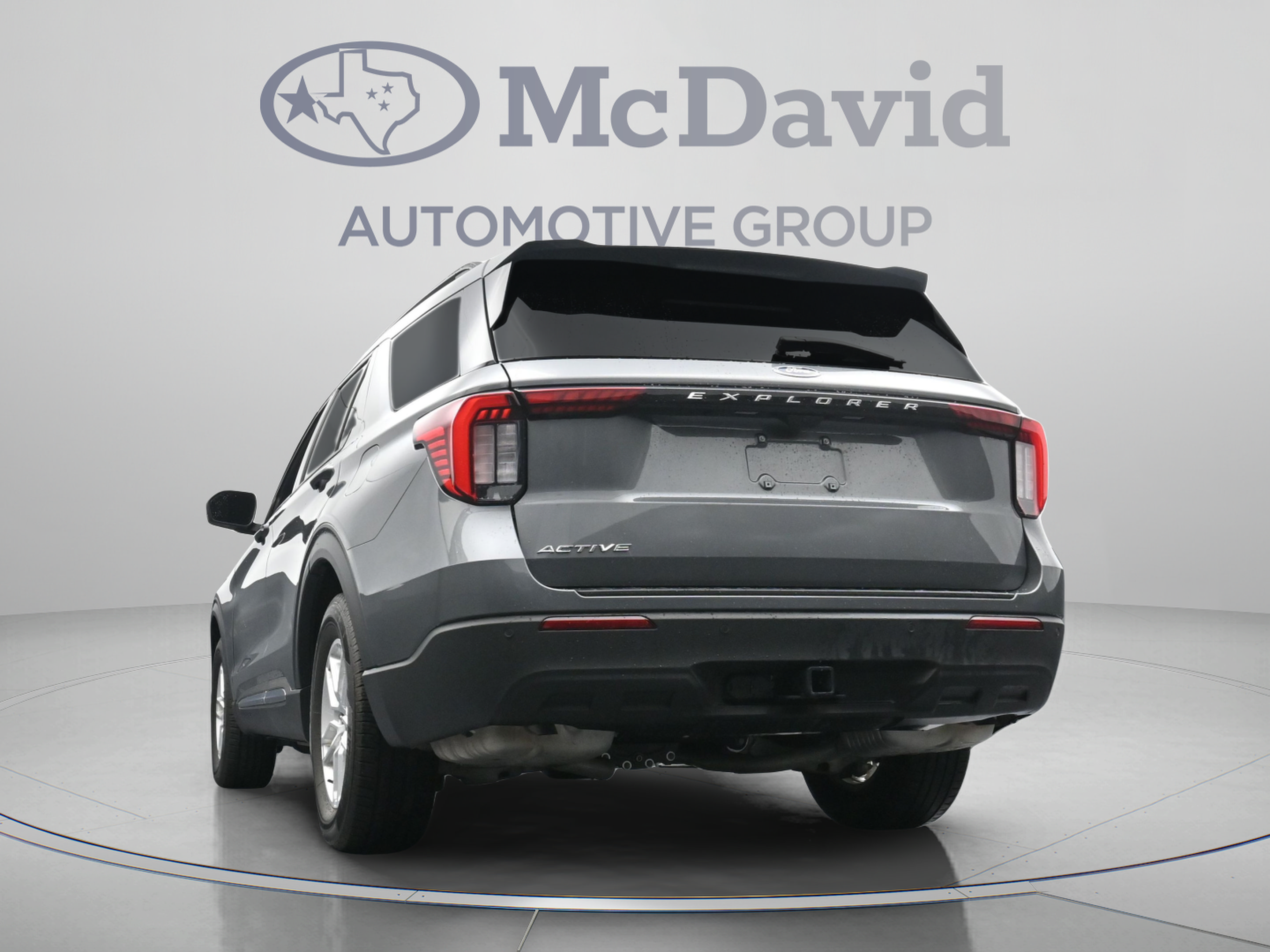 Used 2025 Ford Explorer Active RWD image 30