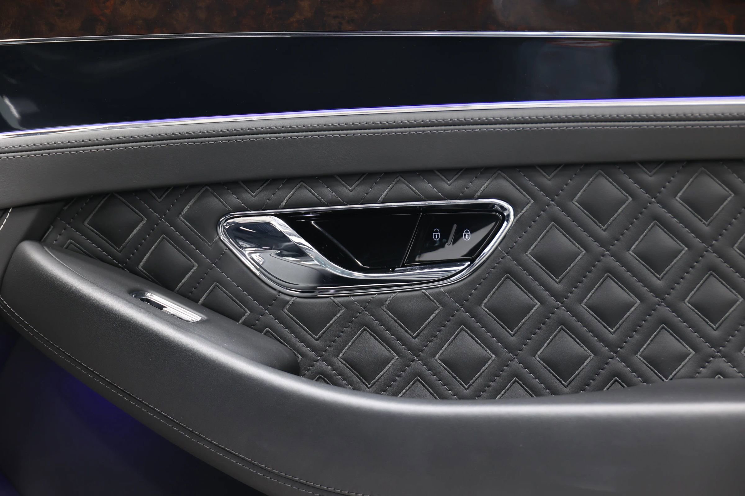 Used 2020 Bentley Continental GT image 74