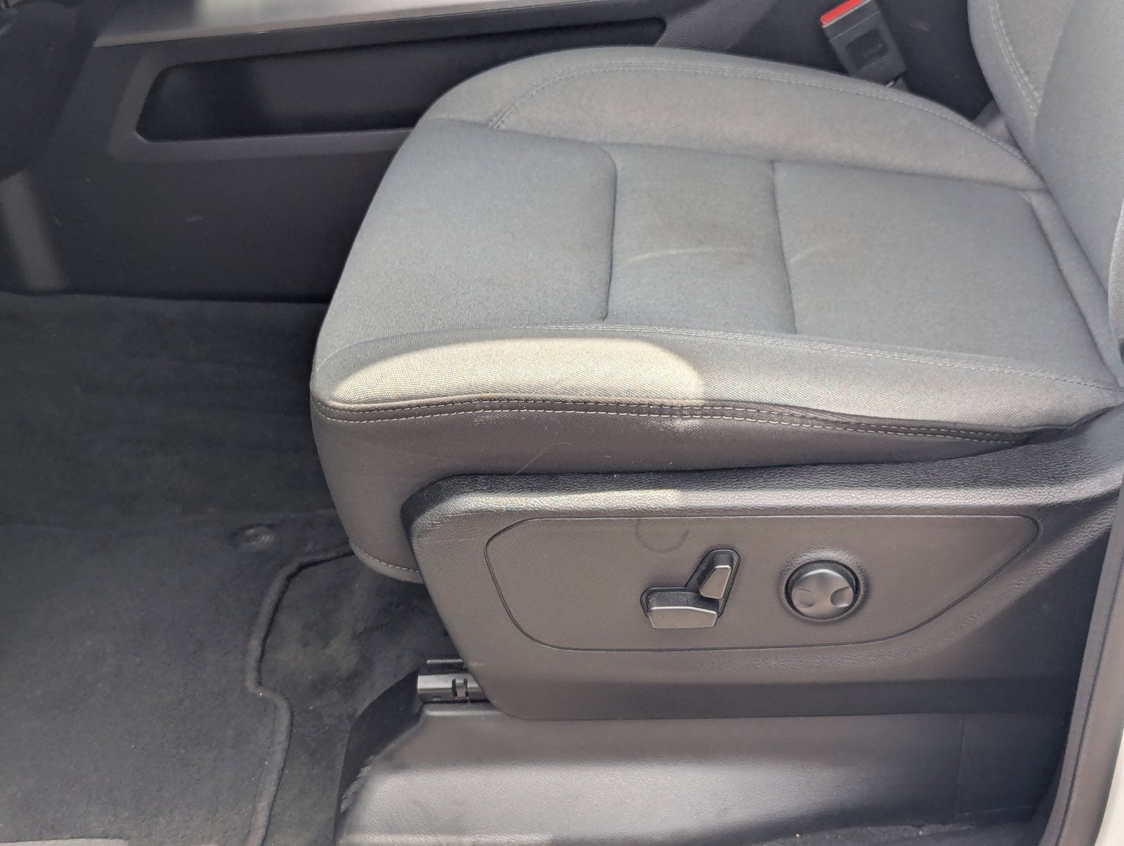 Used 2023 RAM 1500 Big Horn AWD/4WD image 20