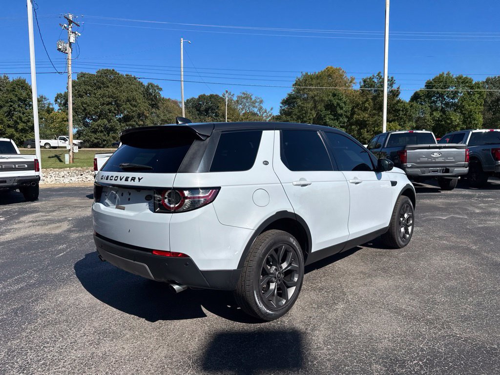 Used 2019 Land Rover Discovery Sport HSE AWD/4WD image 3