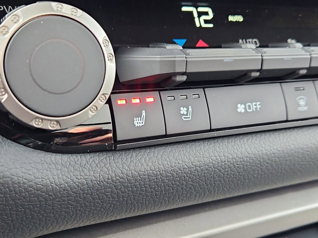 New 2026 Toyota Tundra Limited image 13