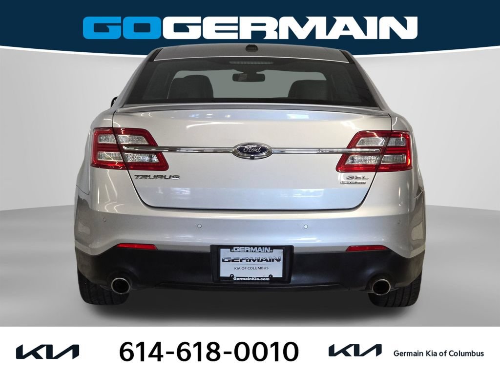 Used 2013 Ford Taurus SEL FWD image 10