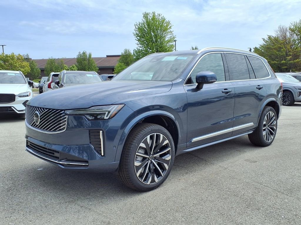 New 2026 Volvo XC90 B5 Plus w/ Protection Package