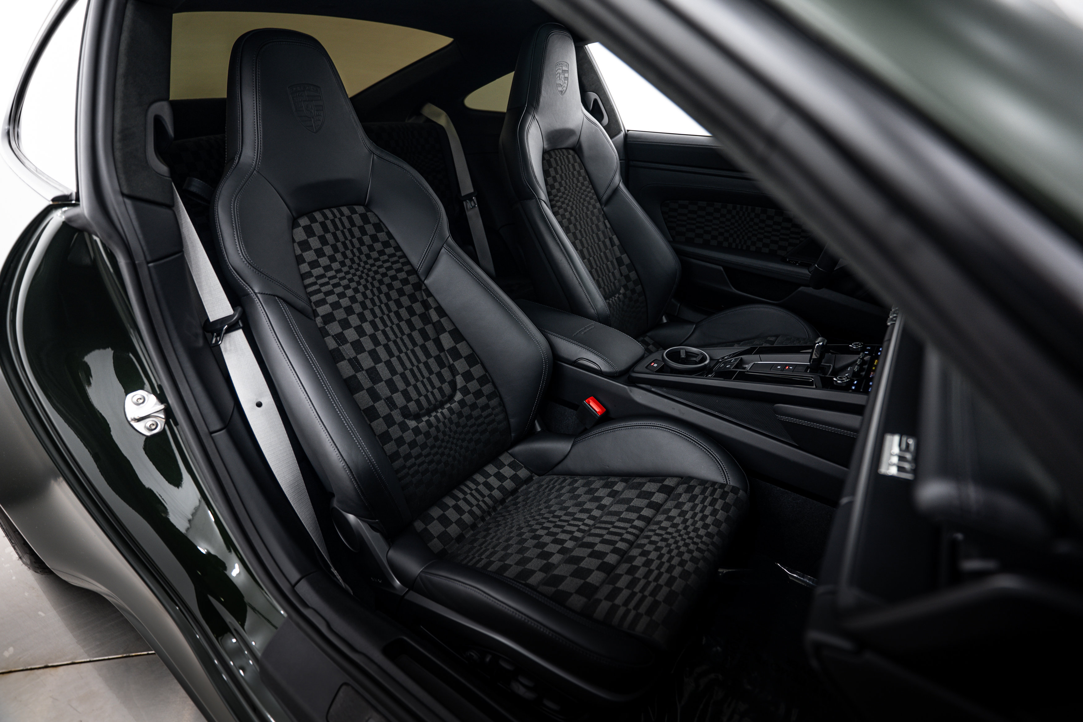 Certified 2026 Porsche 911 Carrera GTS image 16