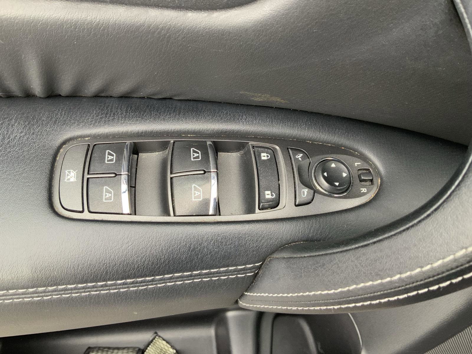 Used 2019 Nissan Armada SL w/ Premium Package image 27