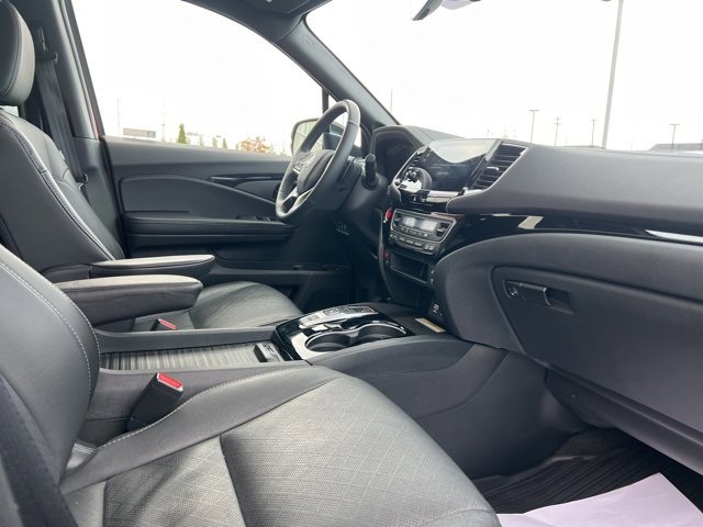 Used 2023 Honda Passport Elite image 33