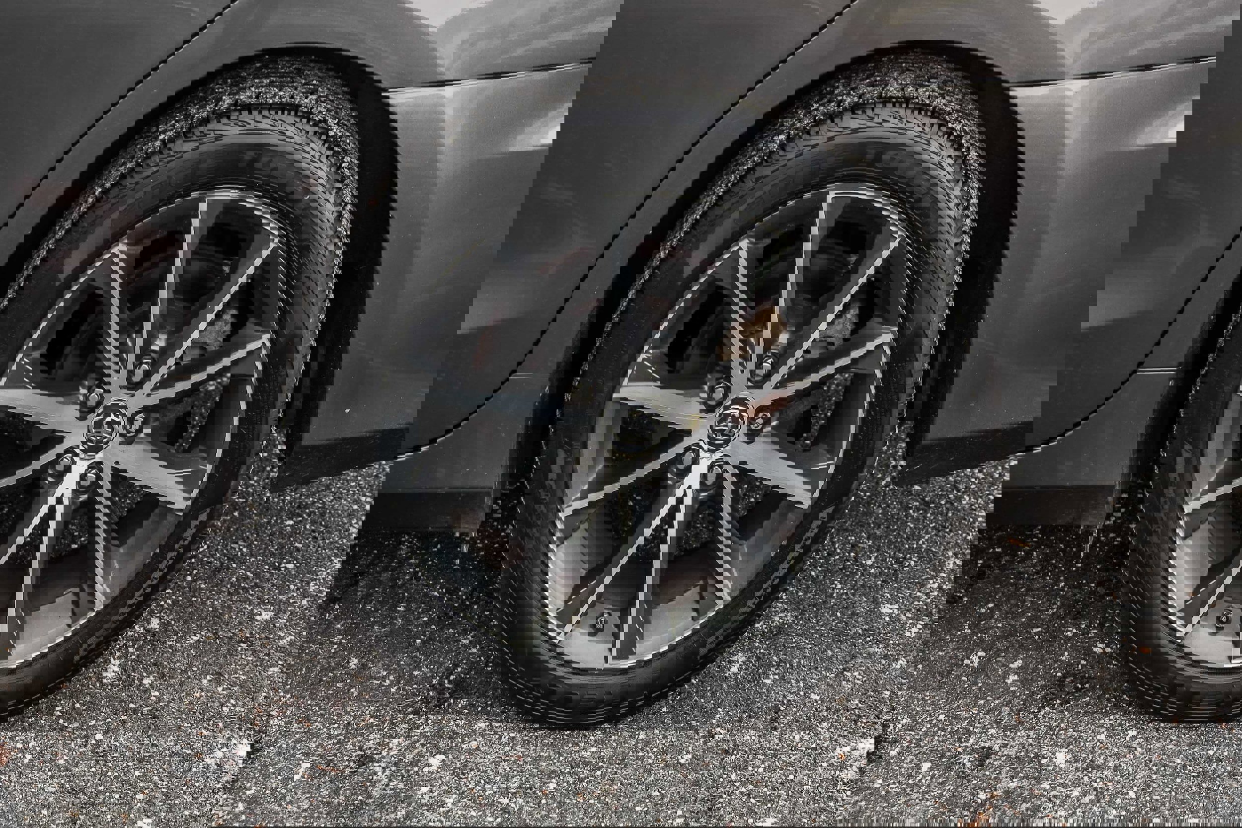 Used 2015 Toyota Camry XSE image 13