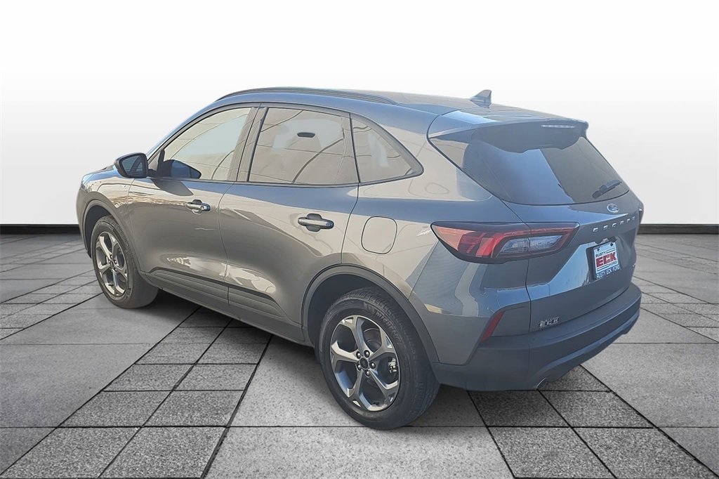 Used 2025 Ford Escape ST-Line image 7