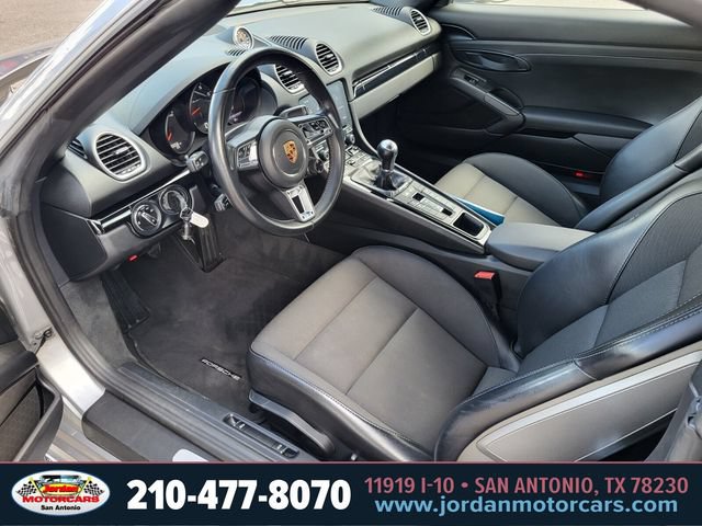 Used 2022 Porsche 718 Boxster RWD image 19