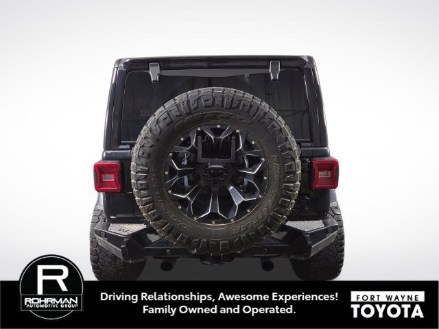 Used 2019 Jeep Wrangler Unlimited Sahara w/ Quick Order Package 24M Moab AWD/4WD image 9
