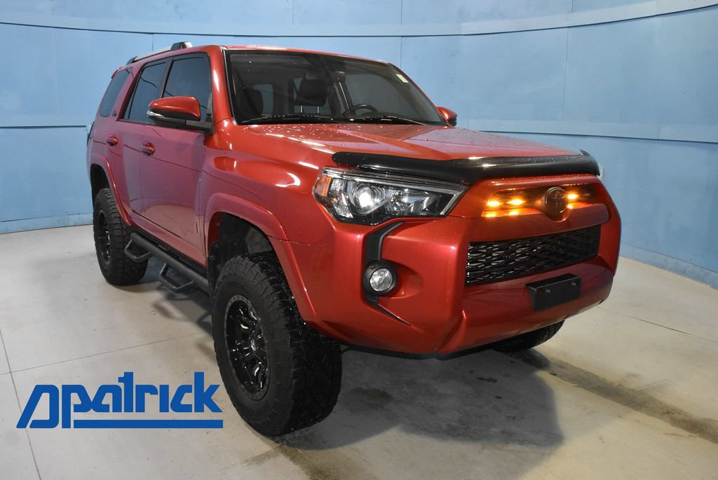 Used 2019 Toyota 4Runner SR5 Premium AWD/4WD image 1