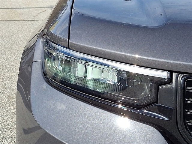 Used 2025 Jeep Grand Cherokee L Limited w/ Black Appearance Package image 28