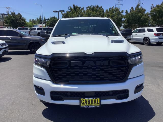 New 2026 RAM 1500 Express AWD/4WD image 4
