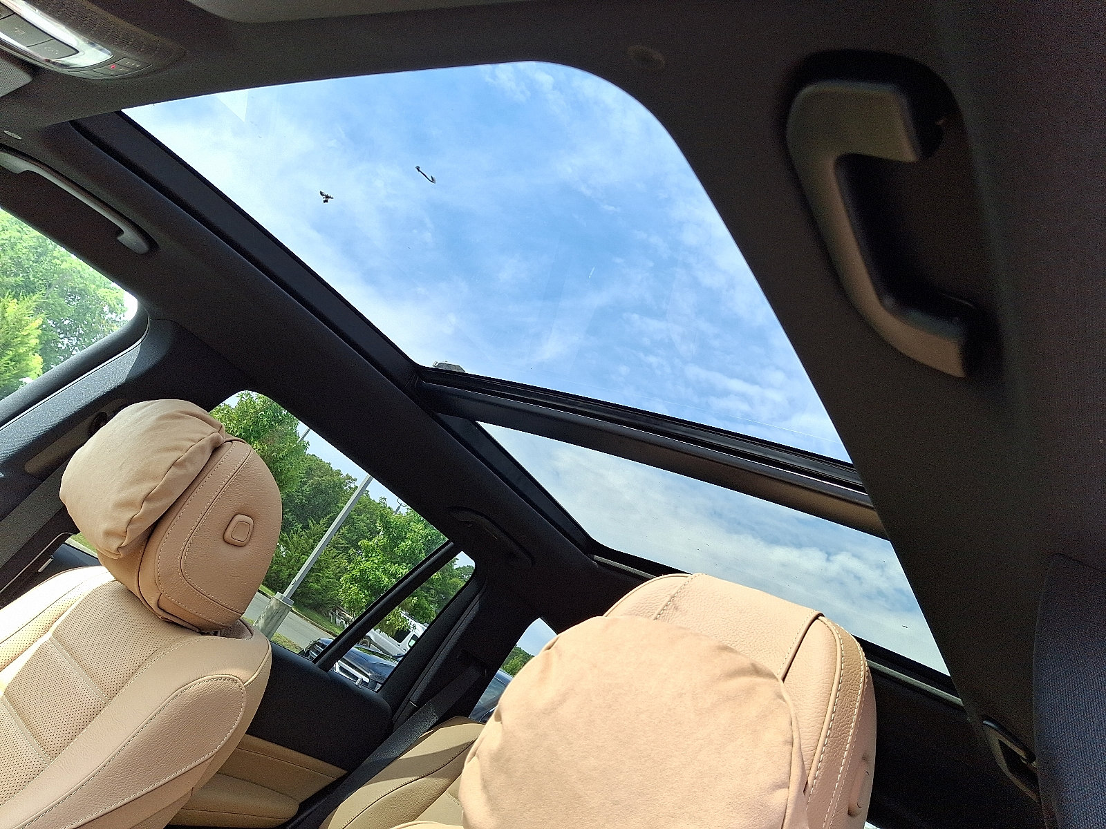 New 2026 Mercedes-Benz GLS 450 4MATIC image 9