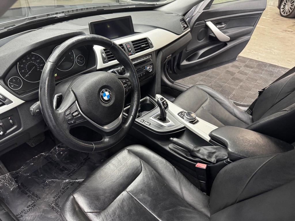 Used 2014 BMW 328i Gran Turismo xDrive w/ Technology Package image 33