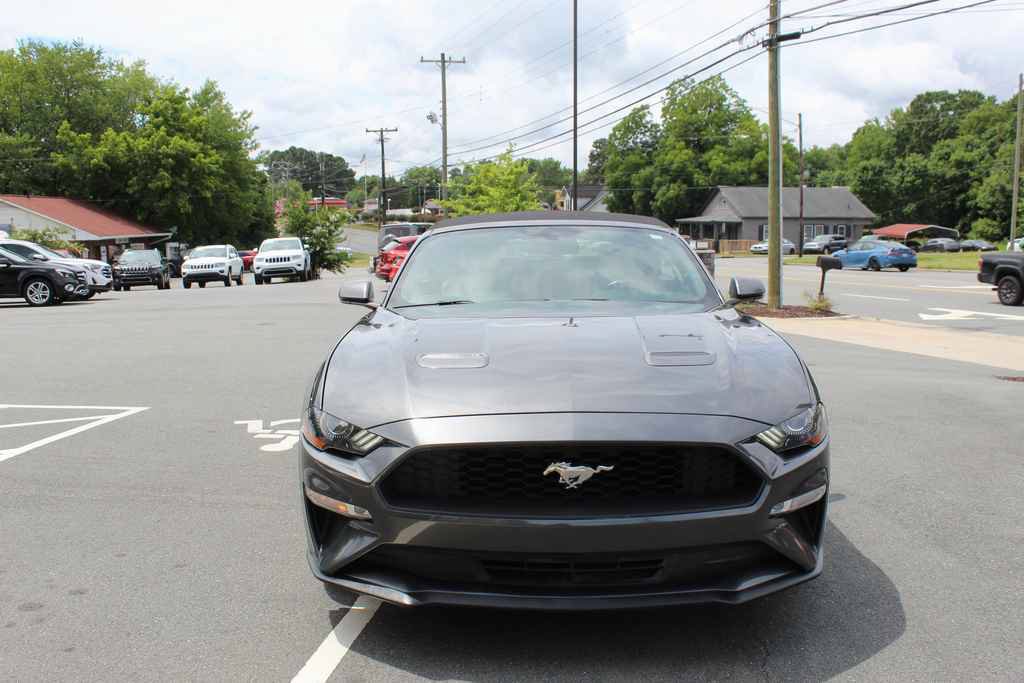 Used 2018 Ford Mustang Premium RWD image 2