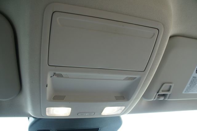 Used 2020 Ford Escape SEL image 23