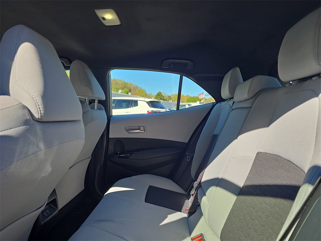 Used 2024 Toyota Corolla SE image 25