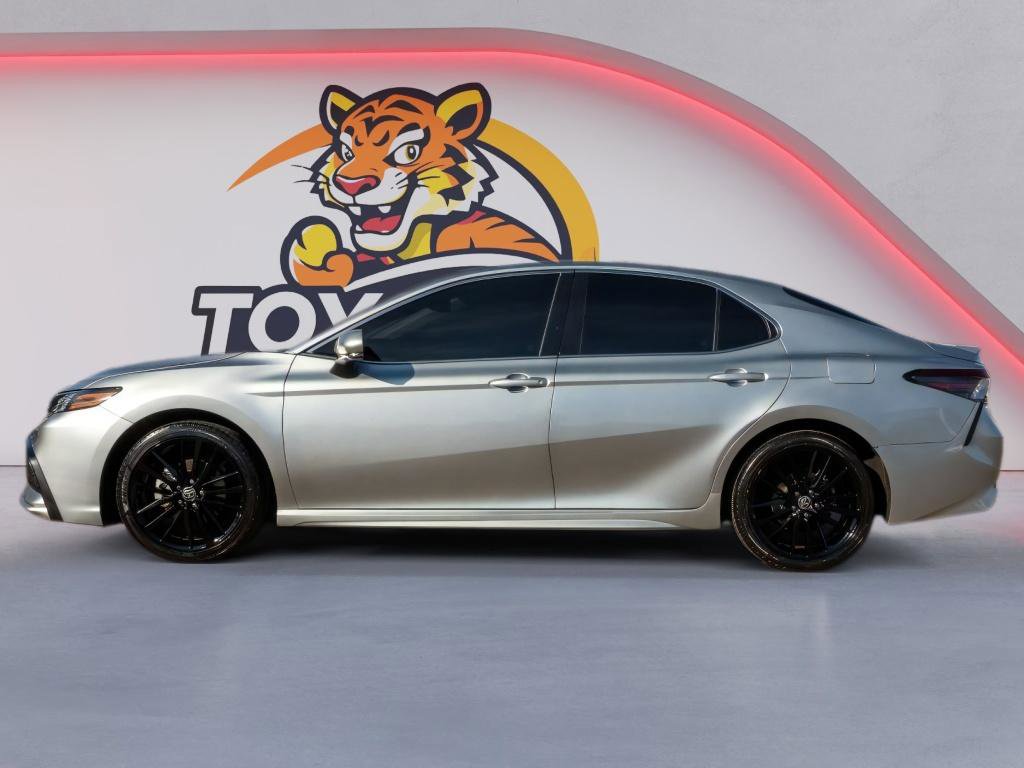 Used 2024 Toyota Camry XSE image 8