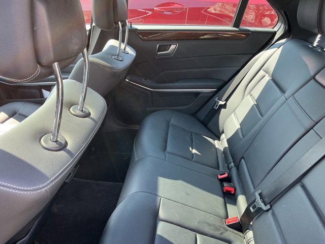 Used 2015 Mercedes-Benz E 350 4MATIC Sedan image 12