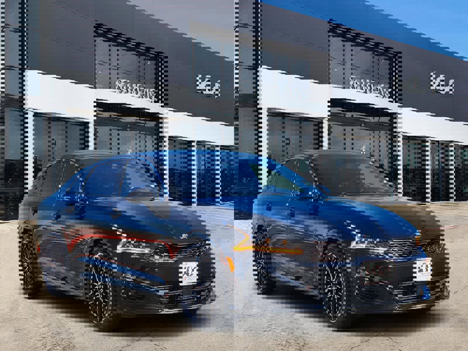 Used 2021 Kia K5 GT w/ GT1 Package image 3