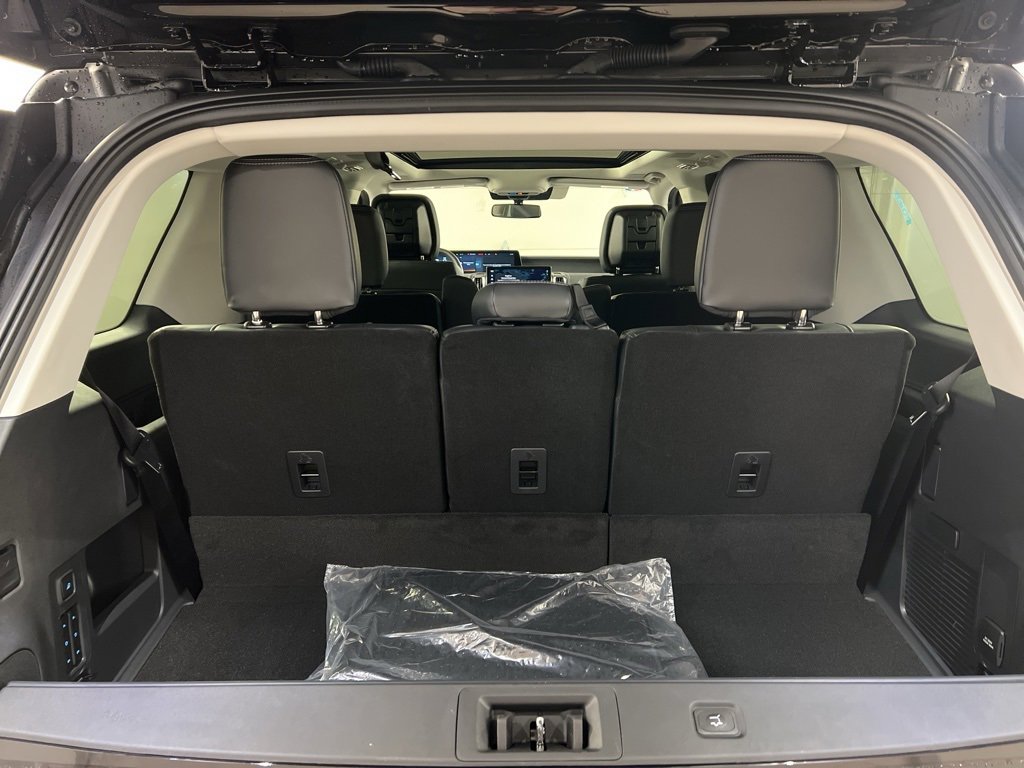 New 2026 Ford Expedition Platinum w/ Driver's Package image 40