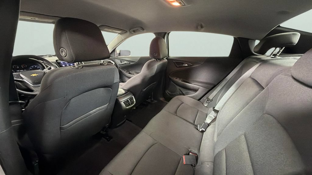 Certified 2022 Chevrolet Malibu LT FWD image 26