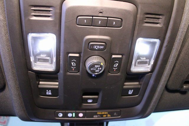 Used 2021 GMC Yukon SLT w/ Rear Media and Nav Package image 30