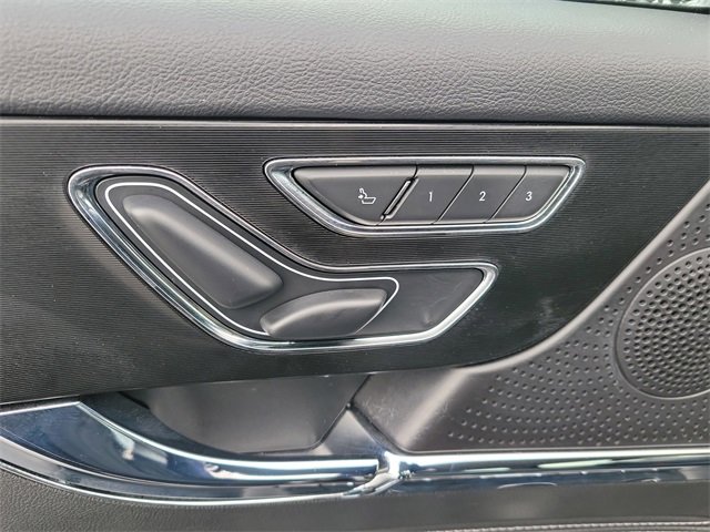 Certified 2024 Lincoln Corsair AWD w/ Equipment Group 101A image 9