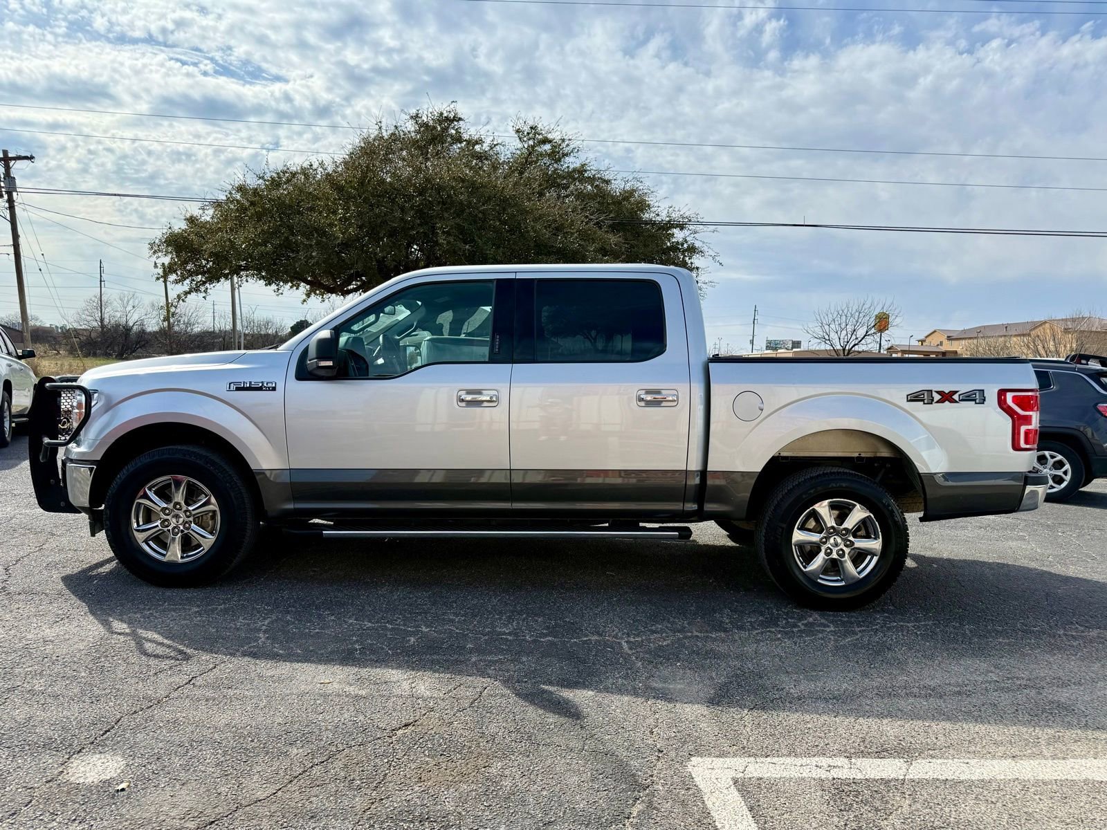 Used 2019 Ford F150 XLT w/ Equipment Group 302A Luxury image 6