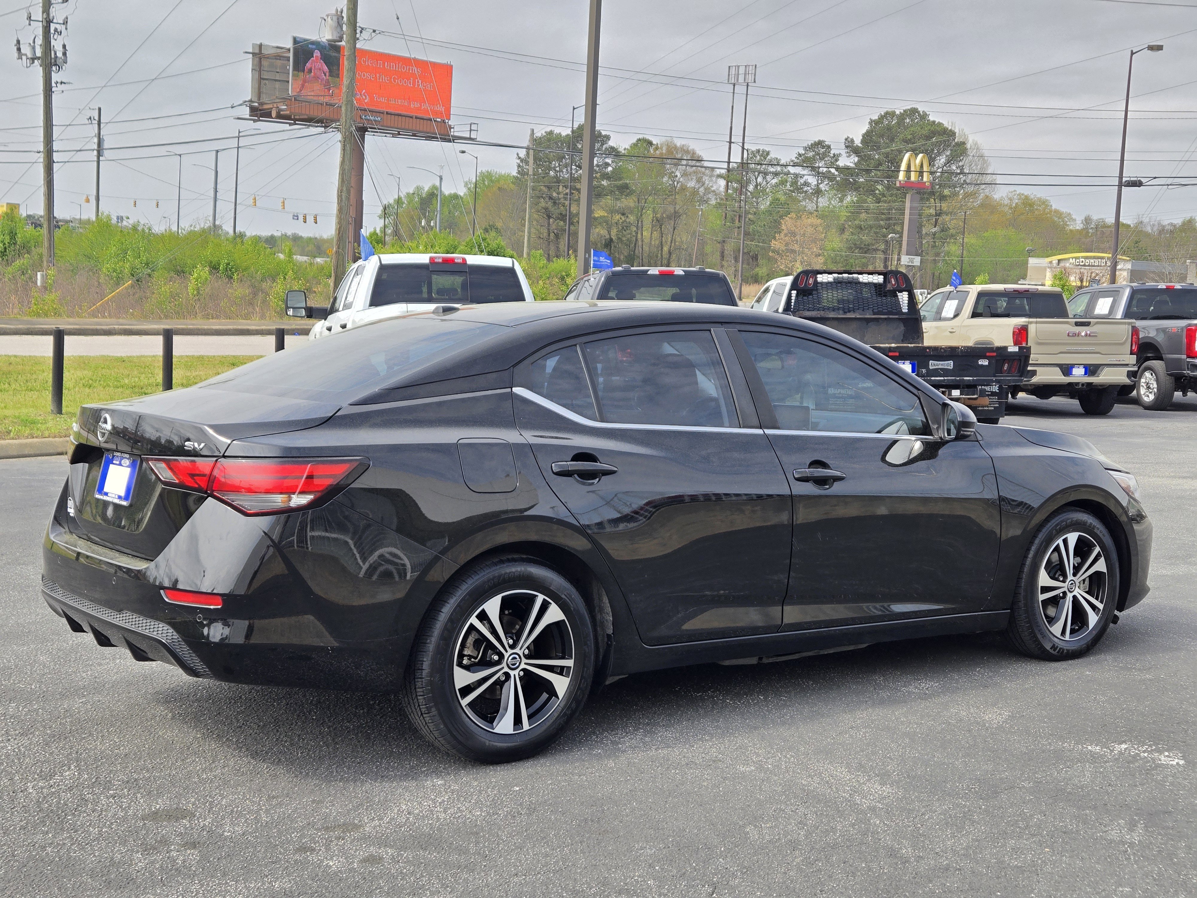 Used 2020 Nissan Sentra SV image 8