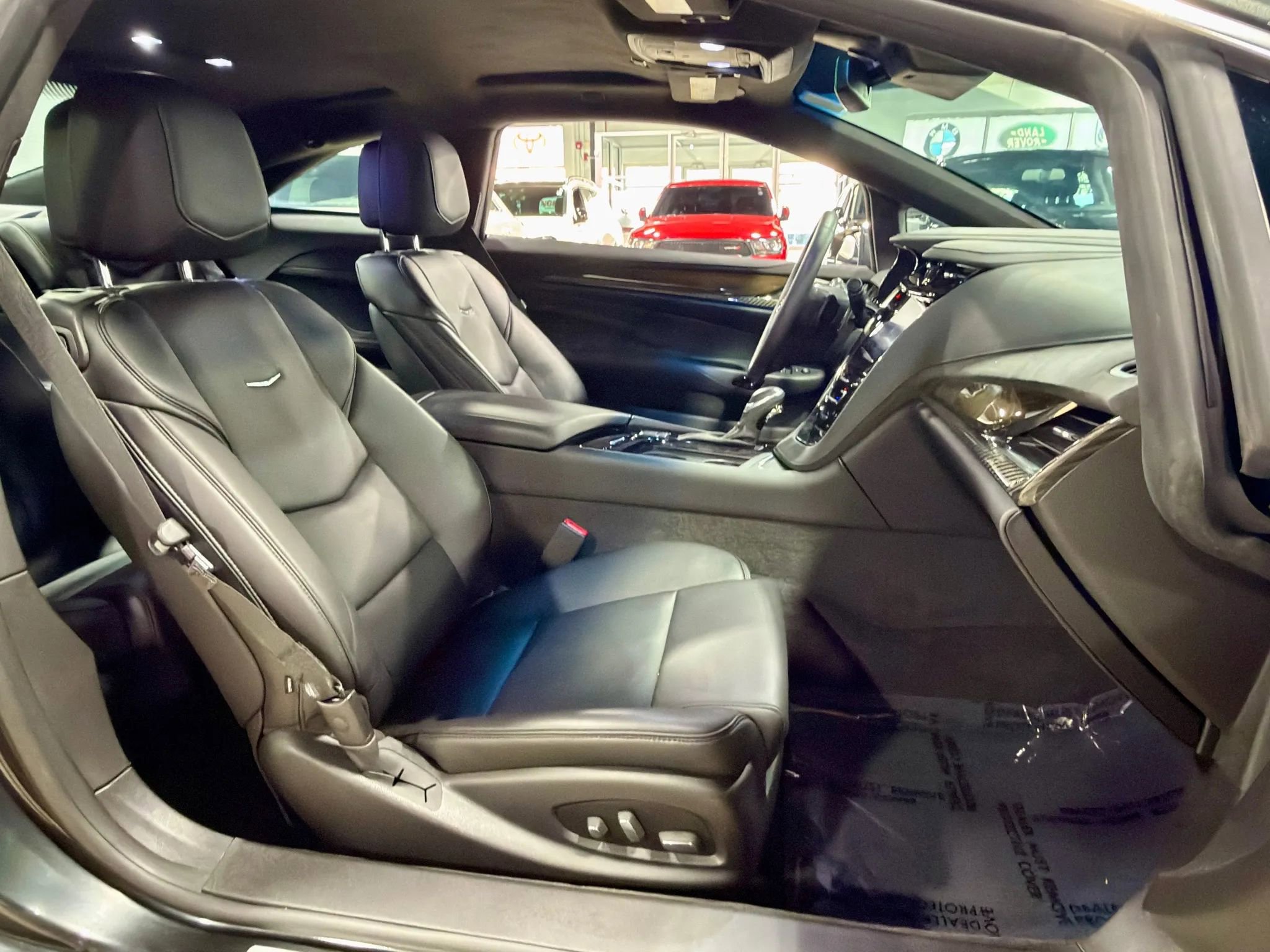 Used 2014 Cadillac ELR w/ Luxury Package image 7