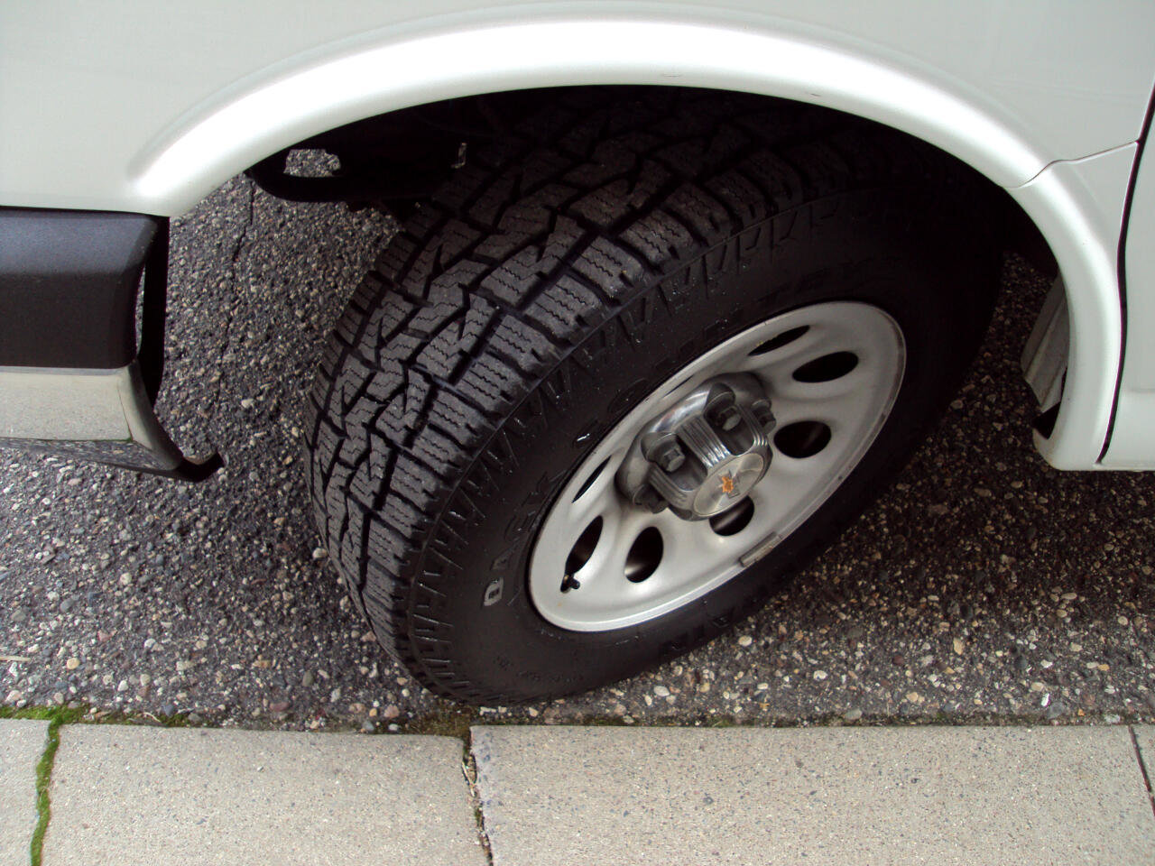 Used 2013 Chevrolet Express 1500 LT w/ LT Preferred Equipment Group image 27