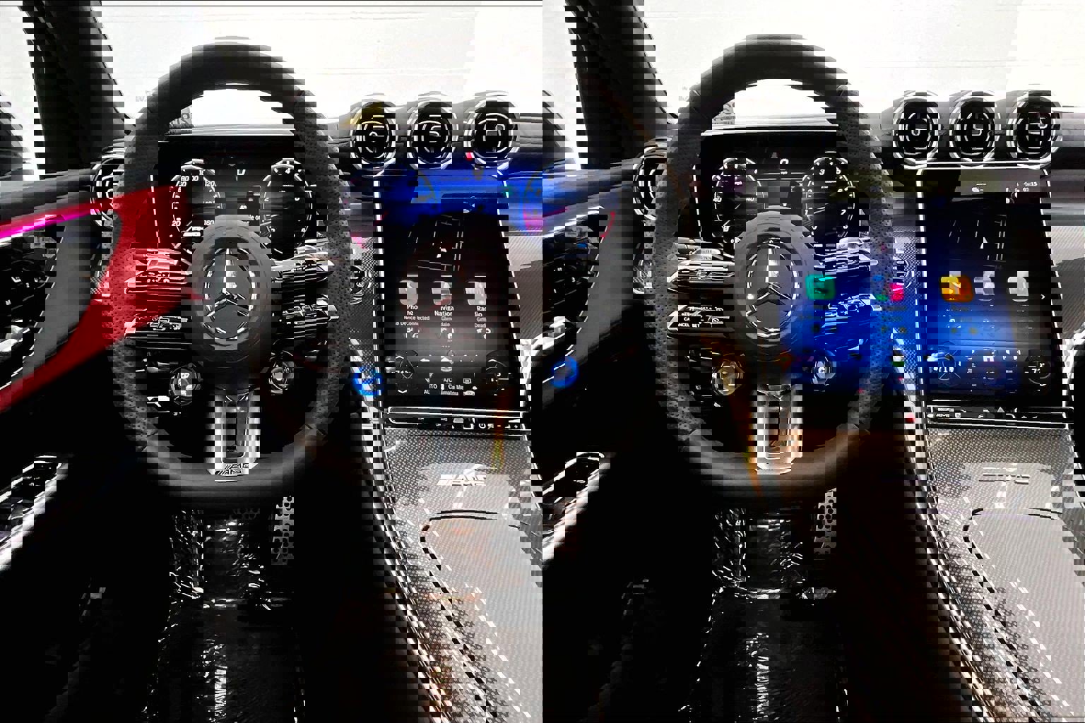 Used 2026 Mercedes-Benz GLC 43 AMG 4MATIC image 4