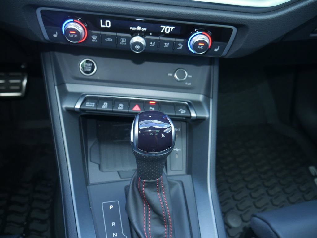 Certified 2025 Audi Q3 2.0T Premium Plus AWD/4WD image 35
